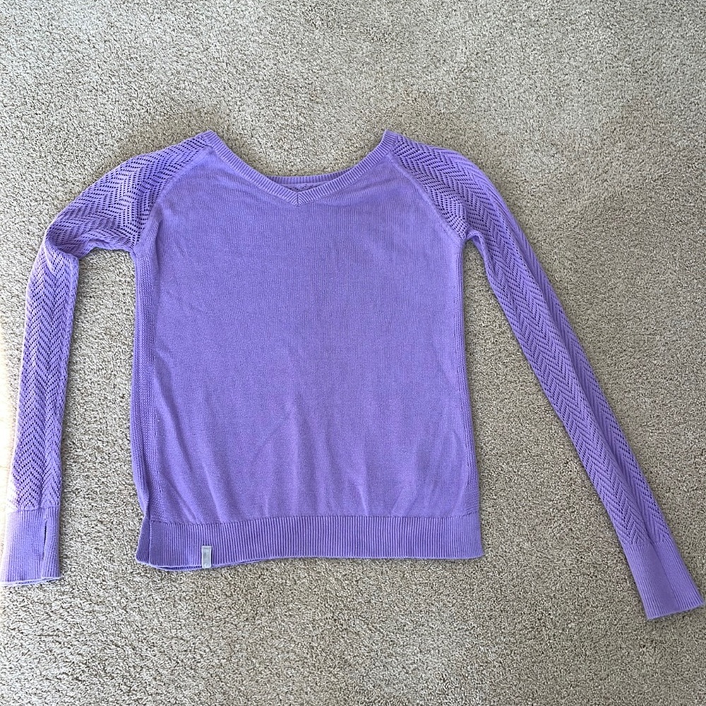 Ivivva sweater